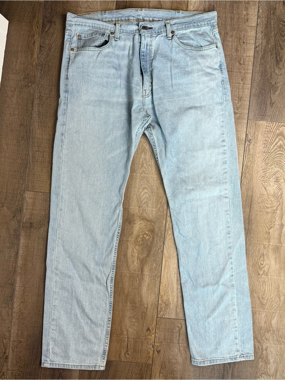 Levi’s 505 Original Fit Light Wash Straight Leg Jeans | Men’s 38x34